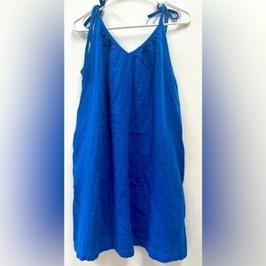 Sleeveless swing dress